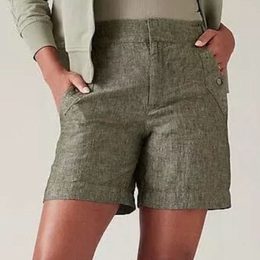Athleta Voyager Linen Shorts NWT Size 20 Aspen Olive